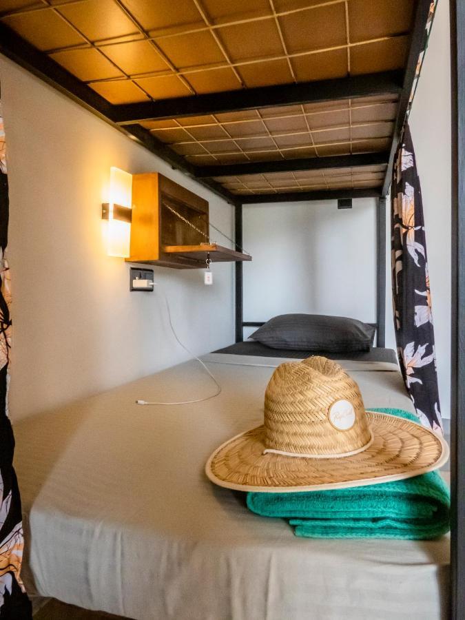 Surf & Party Weligama Pansiyon Dış mekan fotoğraf
